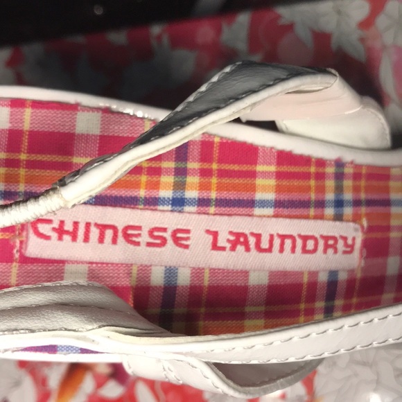 Chinese Laundry White Slingbacks NWT Sz 7.5 - Picture 7 of 7